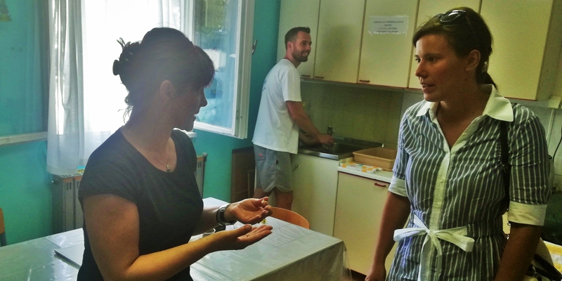 Udruga „Prijatelj“ Omiš koja radi s djecom s poteškoćama u razvoja “čini otpad korisnim” kompostiranjem
